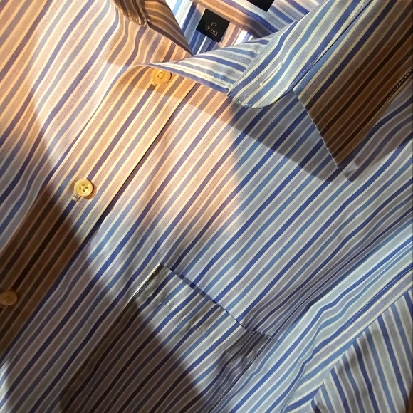 Stafford Mens blue and white striped wrinkle free dress shirt size 17 32/33. - Picture 2 of 4